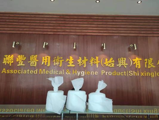 45g Double Layer Dry Wipes Roll Made By Mesh Spunlace Nonwoven Fabrics
